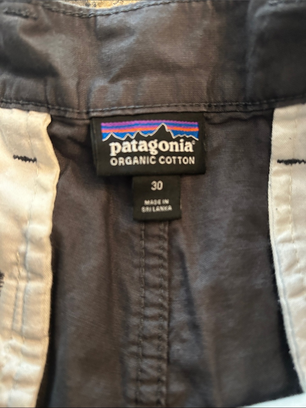 Patagonia Sz Dark Charcoal Grey Hybrid Shorts - Picture 3 of 4